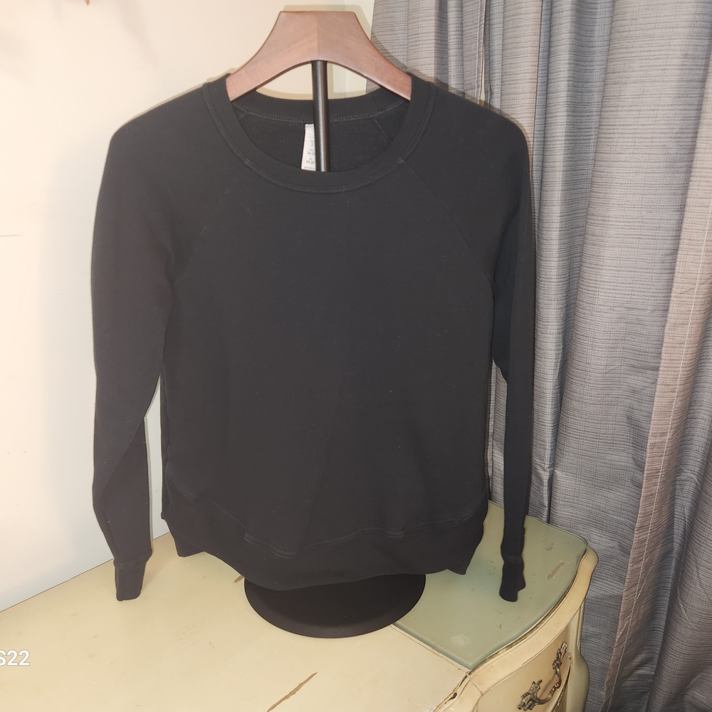 Balance Collection Black Women's Crew Neck Sweater